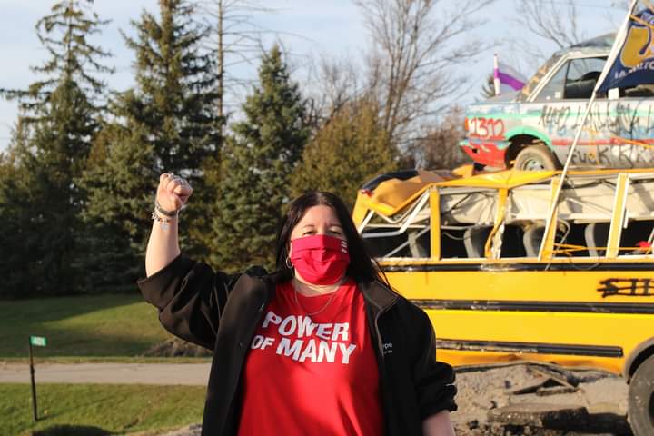 CLP_OFL's tweet photo. Amazing turn out at the @OFLabour  action at #1492LandBackLane yesterday. Labour leaders &amp; community members joined Indigenous Singer-Songwriter @LoganStaats, winner of CTV’s “The Launch”, in support of land defenders. #PowerOfMany #LandBack #RespectTreaties https://t.co/fU4lHvuQEq