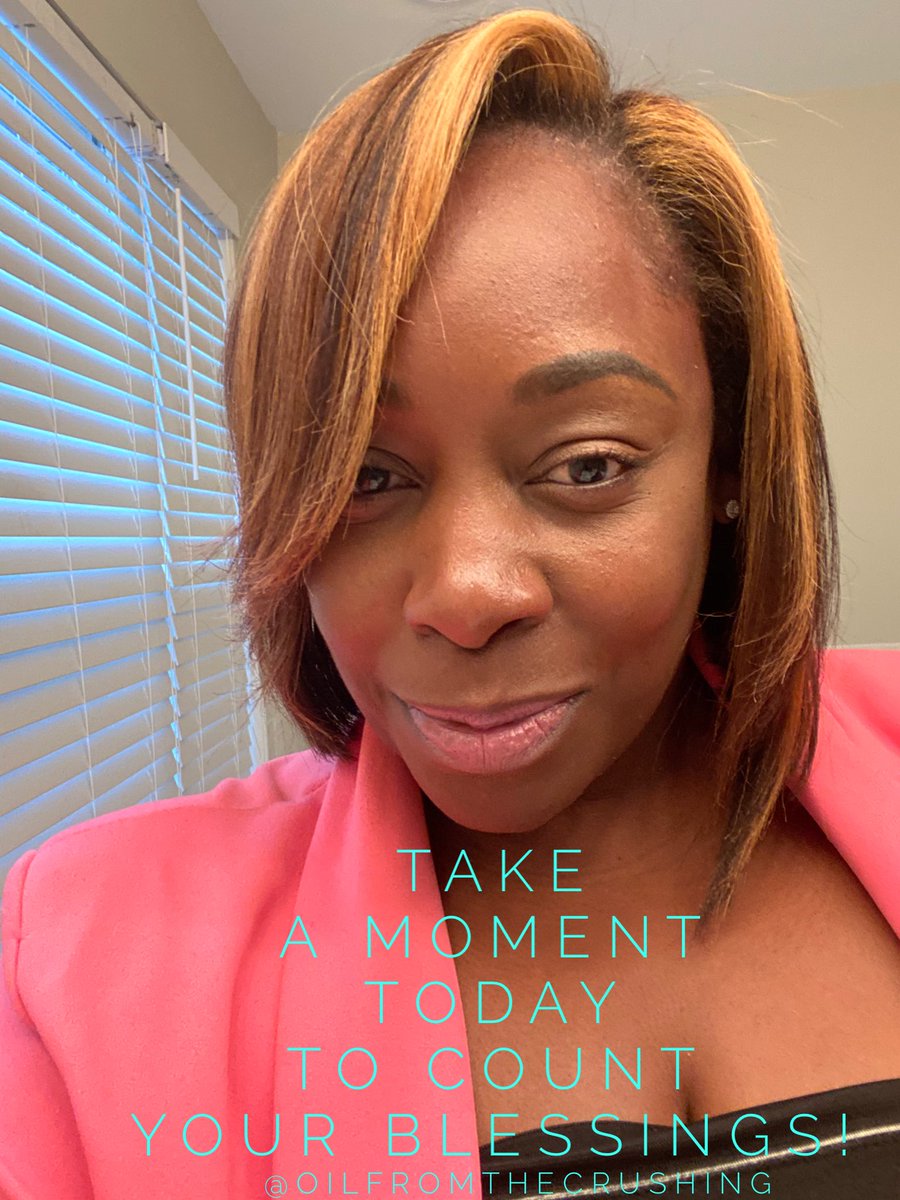 NitishaMoore's tweet image. Count your blessings one by one. Stay on the wall, don’t let the praises of men taint your heart and don’t allow the criticism of men to kill you!
.
#sundaysareforworship #motivation #inspiration #oilfromthecrushing