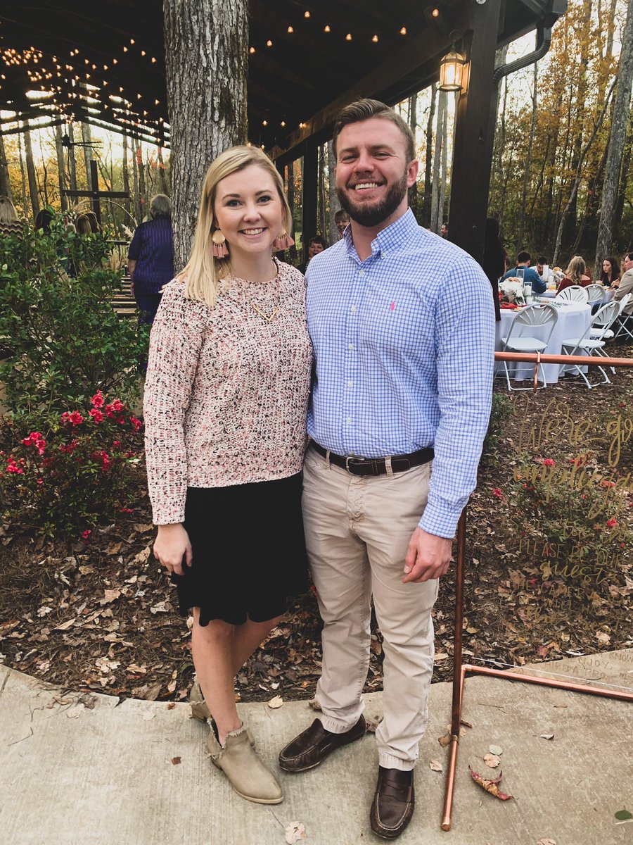 lexied12's tweet photo. wedding date for life. love you B✨💗 @brandon_loden15 https://t.co/g8gBlmuWIr