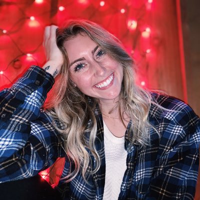 brookeford33's tweet photo. #NewProfilePic https://t.co/H5kyatAdGc