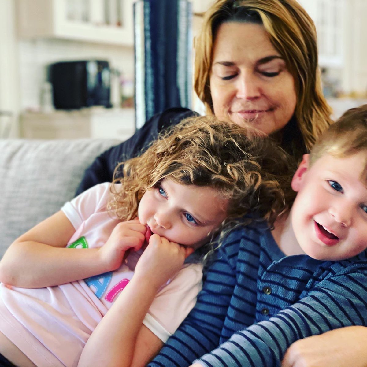 Savannah Guthrie tweet media
