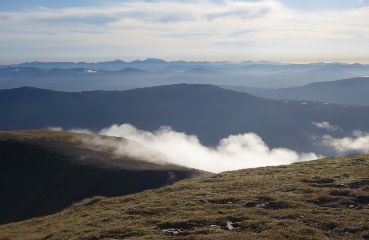 otterlodgeskye's tweet photo. Settled November weather in the Highlands just now. The view from Carn Ghluasaid towards Ben Nevis. #loveautumn #scottishhighlands #seeformiles #StormHour https://t.co/RHm7ebWff6