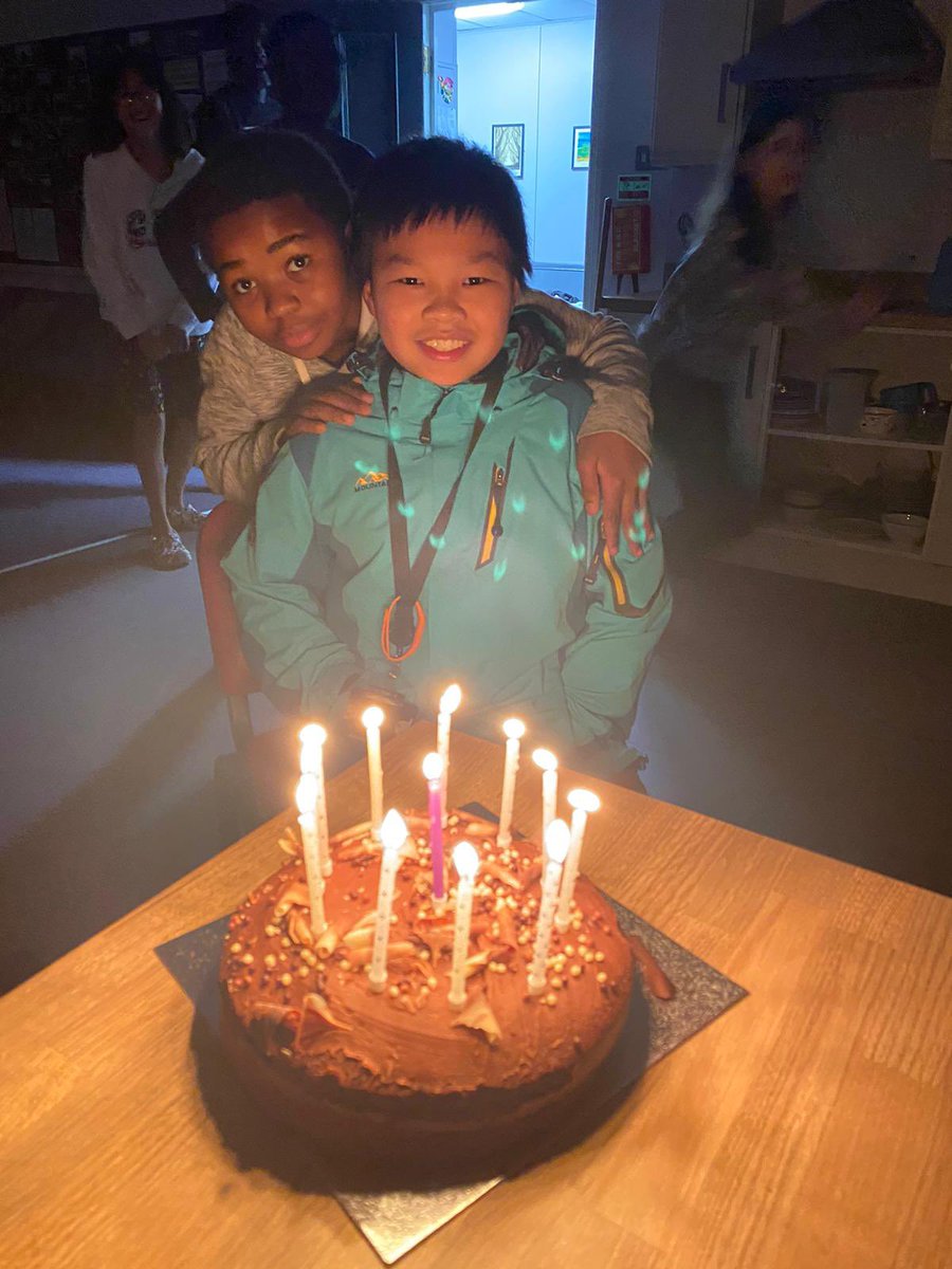 RsdBoarding's tweet photo. HAPPY BIRTHDAY 🥳 🎂 | We are a bit late in posting this... but he did manage to get cake on his actual birthday!! Happy Birthday to Paco, from all your RSD Boarding family. A big 12 years old!! 💕🤎🎂🎁🎈
.
.
.
#rsd #rsdboarding #iloveboarding https://t.co/0QIro6Ycpc