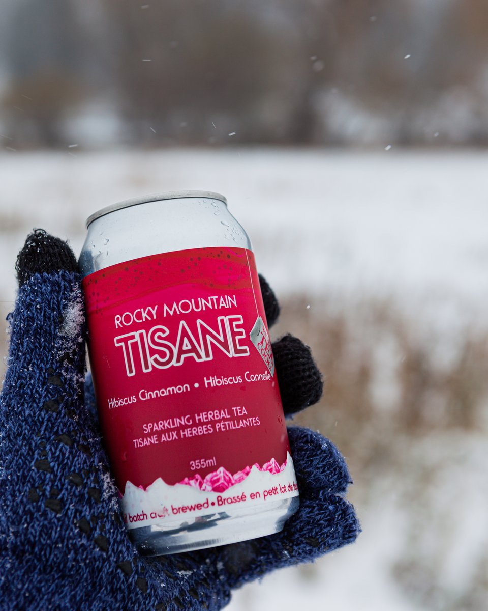 Rockymttisane's tweet photo. It's a very blustery day in Calgary today! Hopefully it's nicer in the rest of the country! Stay hydrated in the cold!
#wemaketeacool

#rethinkrefreshment #keto #vegan #plantbased #nosugar #nosweeteners #nocalories #madeincanada #shoplocal #drinklocal #coldbrewed #smallbatch https://t.co/3acghuJusg
