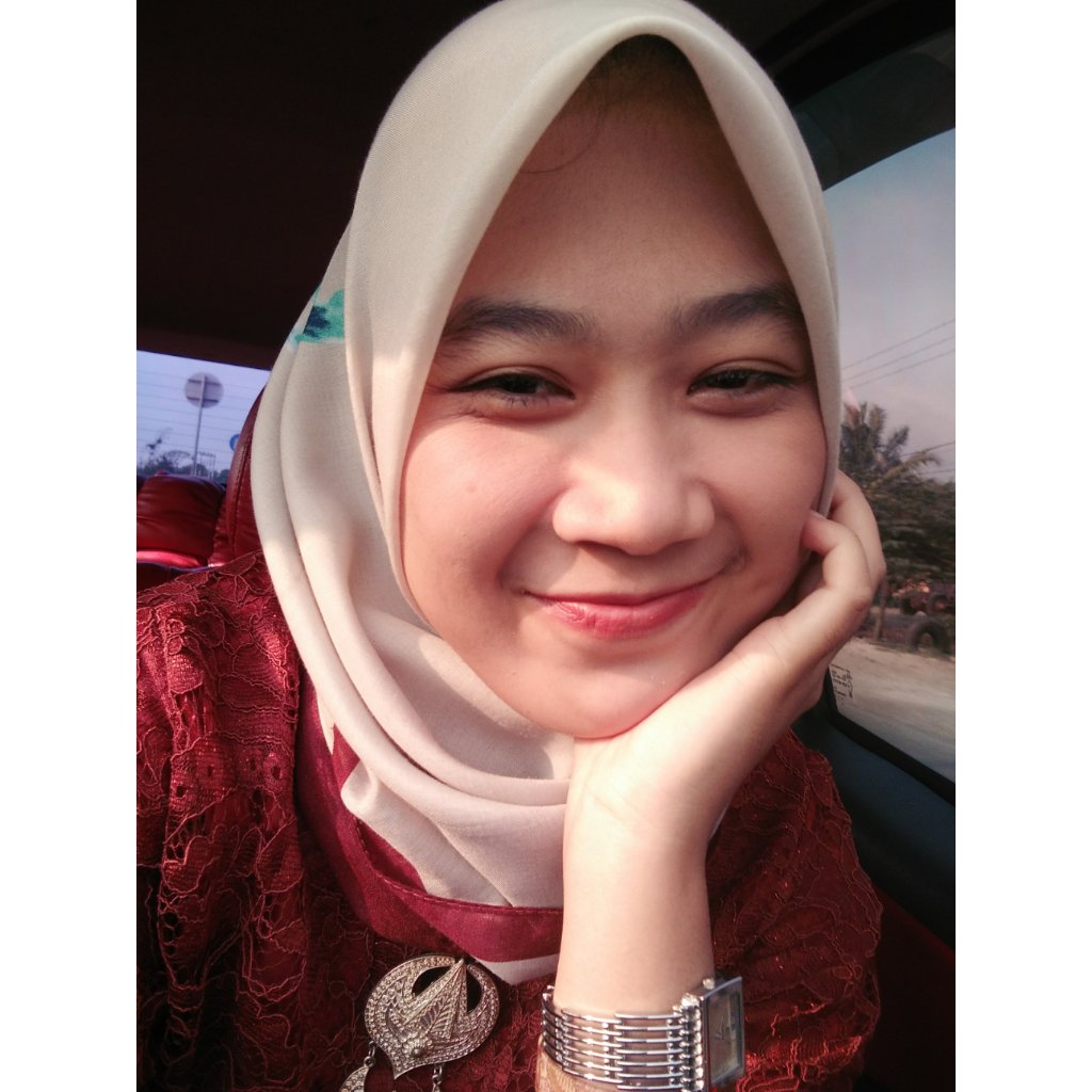 sityrahmadayan2's tweet photo. #FotoProfilBaru https://t.co/5Ffvb3JciY