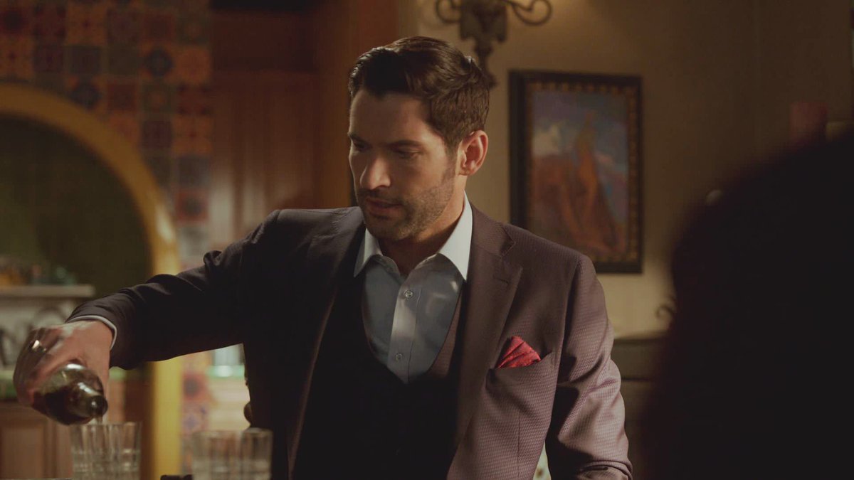 505 "Detective Amenadiel"