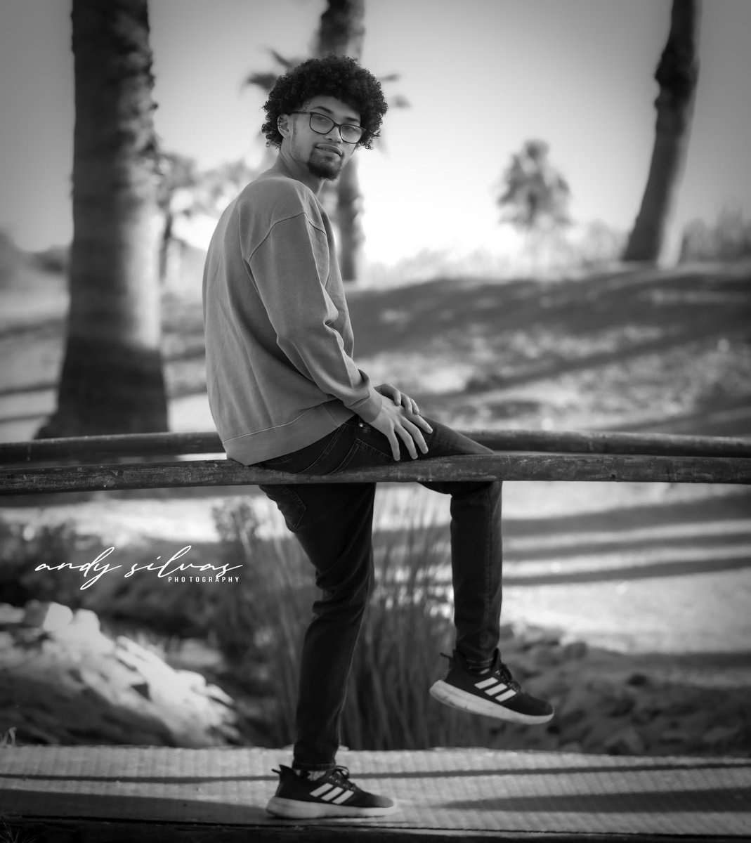 PhotoSilvas's tweet photo. Sunday morning family session with the #chatman family @DeNae_Chatman @LamarChatman @ChatmanKelley
#andysilvasphotography
#nikonphotography
#familypics https://t.co/E9y6j6Ij1X