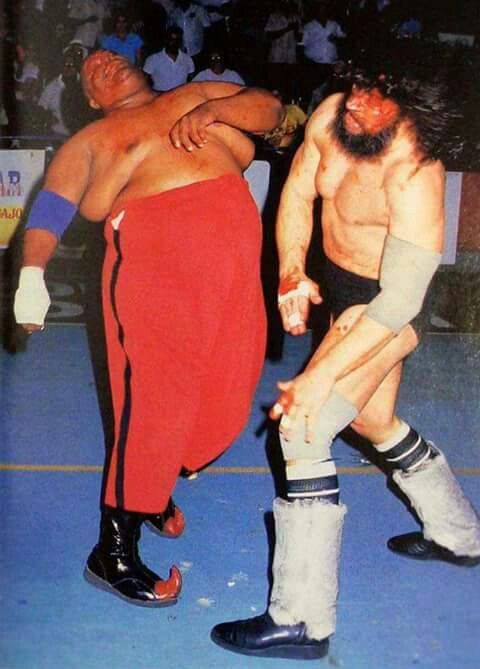 The battles these two had back in the day. #AbdullahTheButcher and #BruiserBrodie.