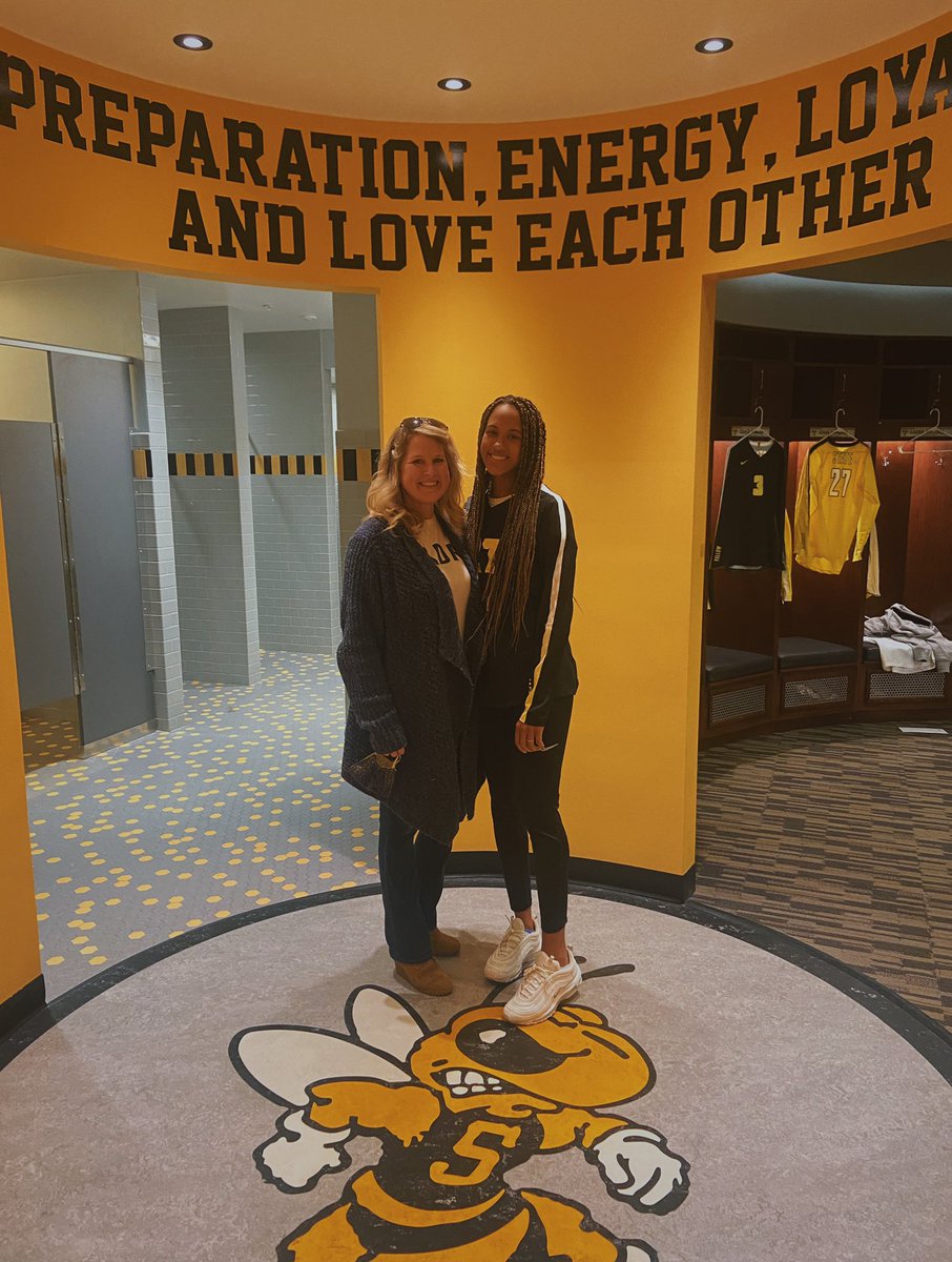 RileyWestbrook1's tweet photo. I would like to thank God, my family, and my coaches for always supporting me and making it capable for me to play the sport I love. I am so excited to announce my verbal commitment to West Virginia State University to further my academic and athletic career! 🐝💛🖤 https://t.co/9QOUOKsy9Y