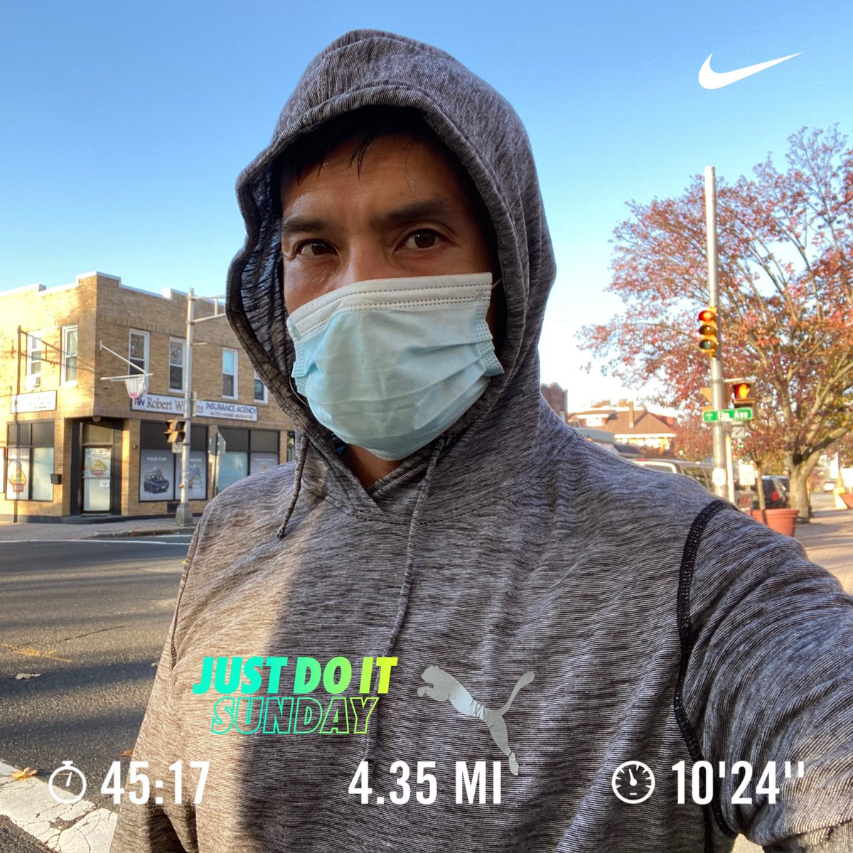 StevieAngeles's tweet photo. #nikerunclub through New Jersey. I wish I could try the chicken but they closed on Sunday and they sold out yesterday. #justdoitsunday https://t.co/bvKl32AaN2