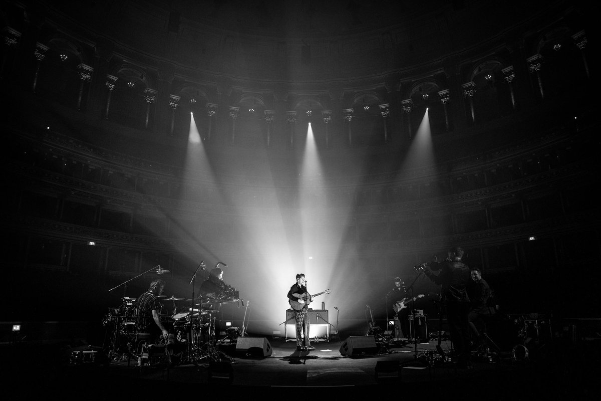 NiallOfficial's tweet photo. Even more importantly we raised a hell of a lot of money for our touring crew and @WeNeedCrew all thanks to you guys. Thank you to the @RoyalAlbertHall for having us, it looked beautiful. Hopefully we can all get back to work properly at some point and back on the road. https://t.co/1uOo2xuVG1