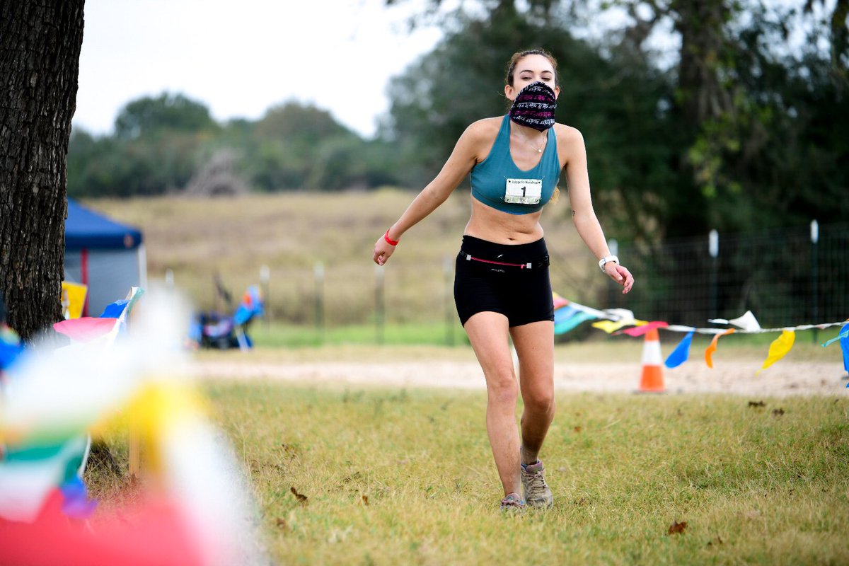 TrailRacingTX's tweet photo. Lindsay Phenix came in to finish her 100miler as 1st place female, 4th overall!
#JALAHUNDO #7ILranch #catspringtx #jalapenohundred #trailracingovertexas #TROT #trailrunning #trailrun #trailrunner #run #running #trailracing #traillife https://t.co/4cRRpRbITO