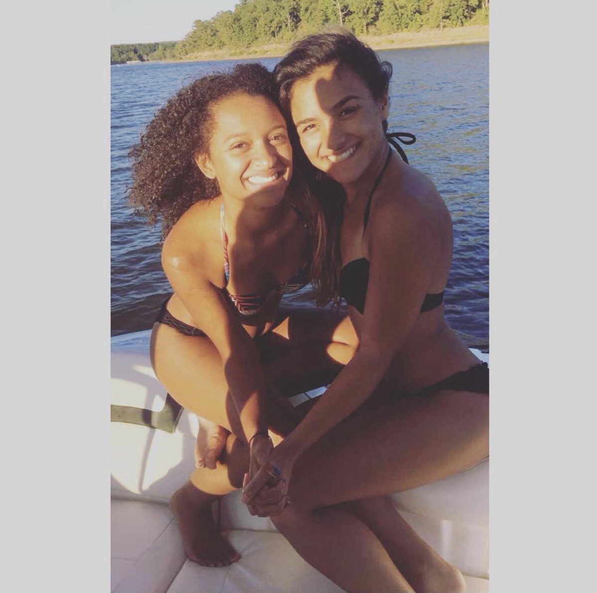 tajeneorange's tweet photo. happy 21st birthday to my absolute best friend in the world, my twin flame, my sister. court you’ve been there from the start and i cherish every memory we have. anyone would be lucky to have a person like you in their lives for as long as i have. i love you !💛 https://t.co/eaTvMXRPel