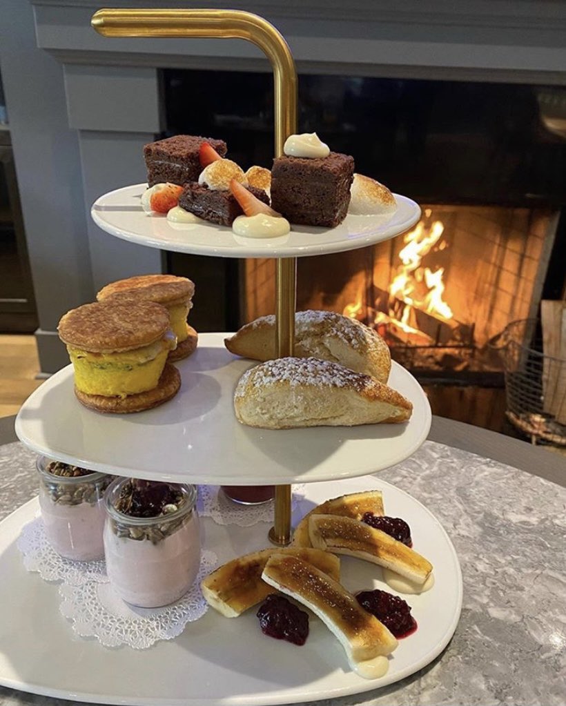 Imagine waking up to this delicious breakfast on a snowy weekend? Join us <a href="/oxbow_yyc/">Oxbow Restaurant</a> for our elevated take on the Tabletop Weekend Brunch. Plus, we serve an entree feature with this tiered display of deliciousness. #heavenly  oxbowyyc.ca #yycbrunch #yyceats