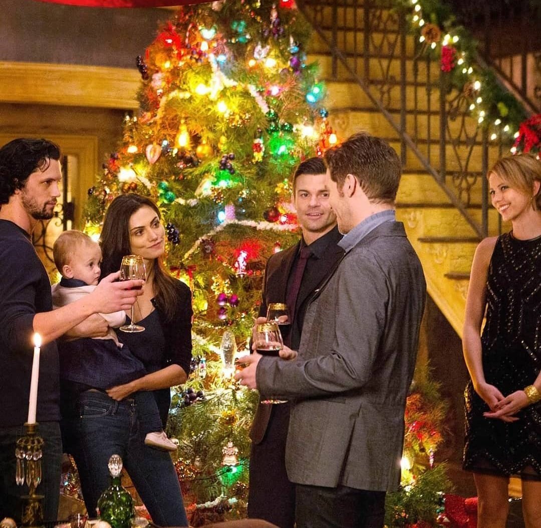 thevampirereels's tweet photo. O NATAL ESTÁ CHEGANDO ✨☃️ https://t.co/cq5Q9VWDic