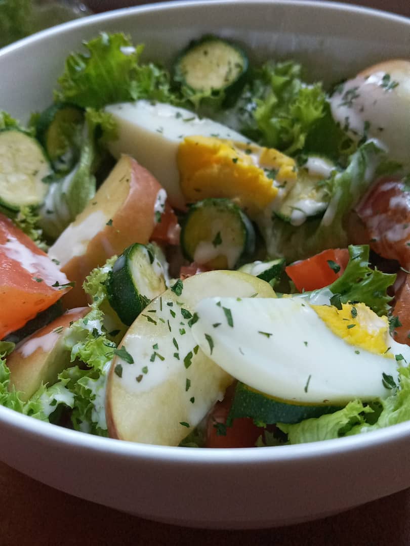 joker_BW1's tweet photo. Ma gal cooks better than some of all ya #LocalProduceCookOff https://t.co/yMe8enOhhA