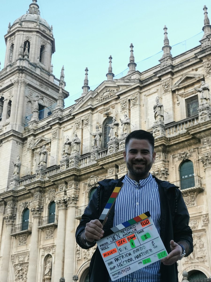 ClaritasTurismo's tweet photo. Esta tarde, Kevin ha participado en la 🎬Peli-Documental  'Jaen, tesoro andaluz'🎥 

Estar atentos, pronto subiremos fotos de la entrevista 🎤 que le ha hecho Esperanza de @lacontradejaen  en la @CatedralJaen ♥️💪

#claritasturismo #jaén @jaenturismo @turismodejaen https://t.co/7FOV8KAdOu