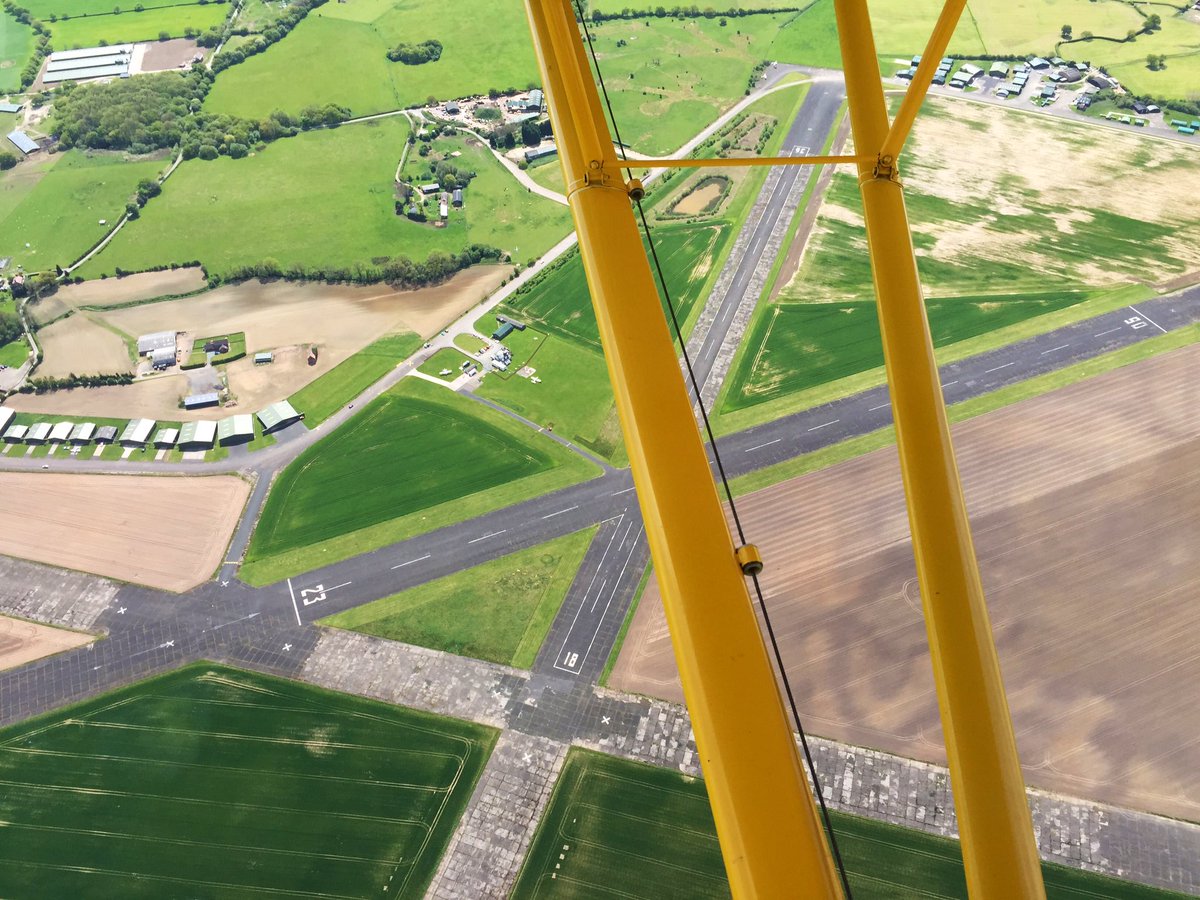 AviateAddict's tweet photo. Husky fun over Shropshire
-
#AvAddicts #aerialphotography #AvGeeks #tailwheel #husky #missingflying https://t.co/pFclUc56pD
