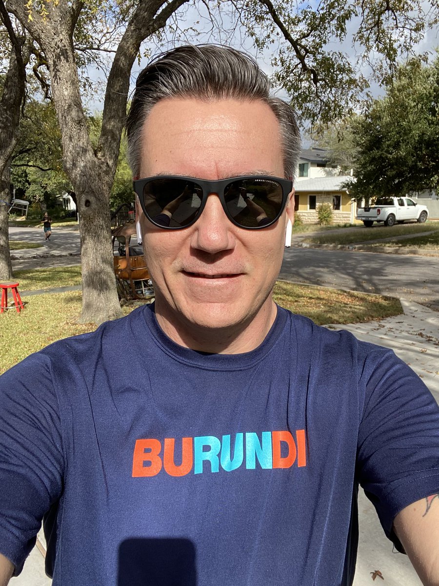 werner_seibert's tweet photo. BuRUNdi - Run For The Water - #RunForTheWater #RunForWater #Burundi #OS #OpenSymmetry #WaterForEveryone #CleanWaterForEveryone https://t.co/hVwFNz9HKD