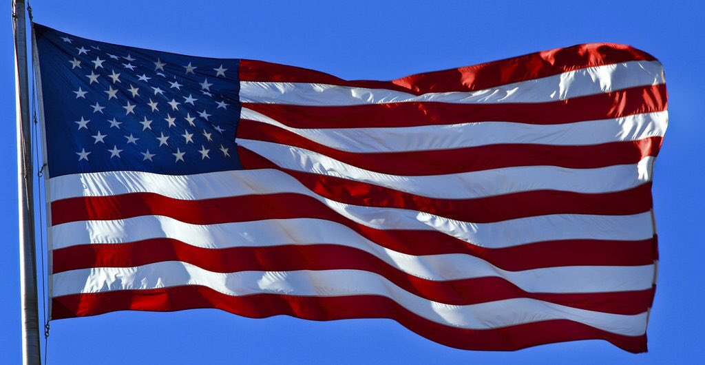 BDelpeuch's tweet photo. @Qanon_France vive la démocratie vive les 🇺🇸 https://t.co/l4vs8ZI6Uc