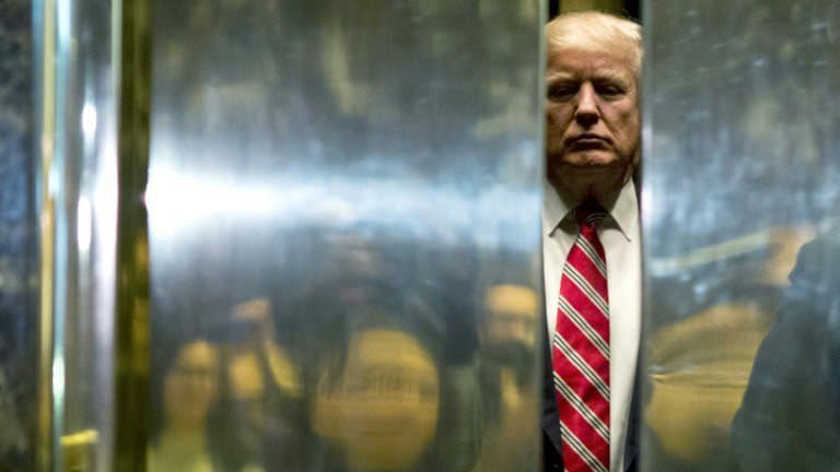 fredfougerat's tweet photo. #Fakenews aura été un des mots les plus utilisés dans la #ComPublique de #Trump, pour les dénoncer, tout en étant probablement un de ceux qui en aura le plus partagé. #Communication https://t.co/L2fLRvtyA7