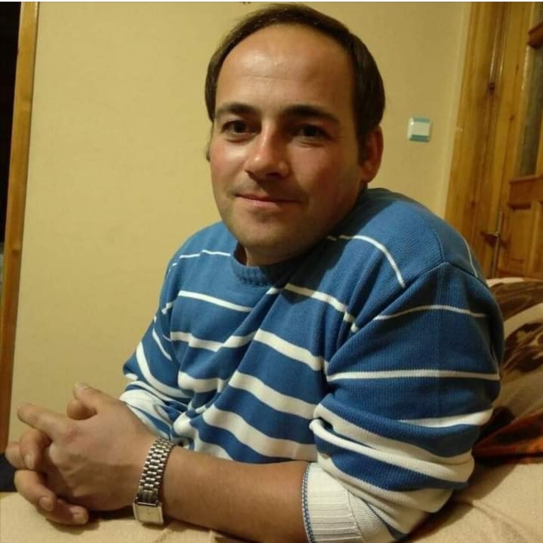 Baskal55972701's tweet photo. Okulumuzun çok değerli,hizmetli personeli Turgay Seven,i Traktör kazasında kaybettik.Allah mekanını cennet eylesin.Ailesine sabırlar diliyorum. https://t.co/JFgir2oo82