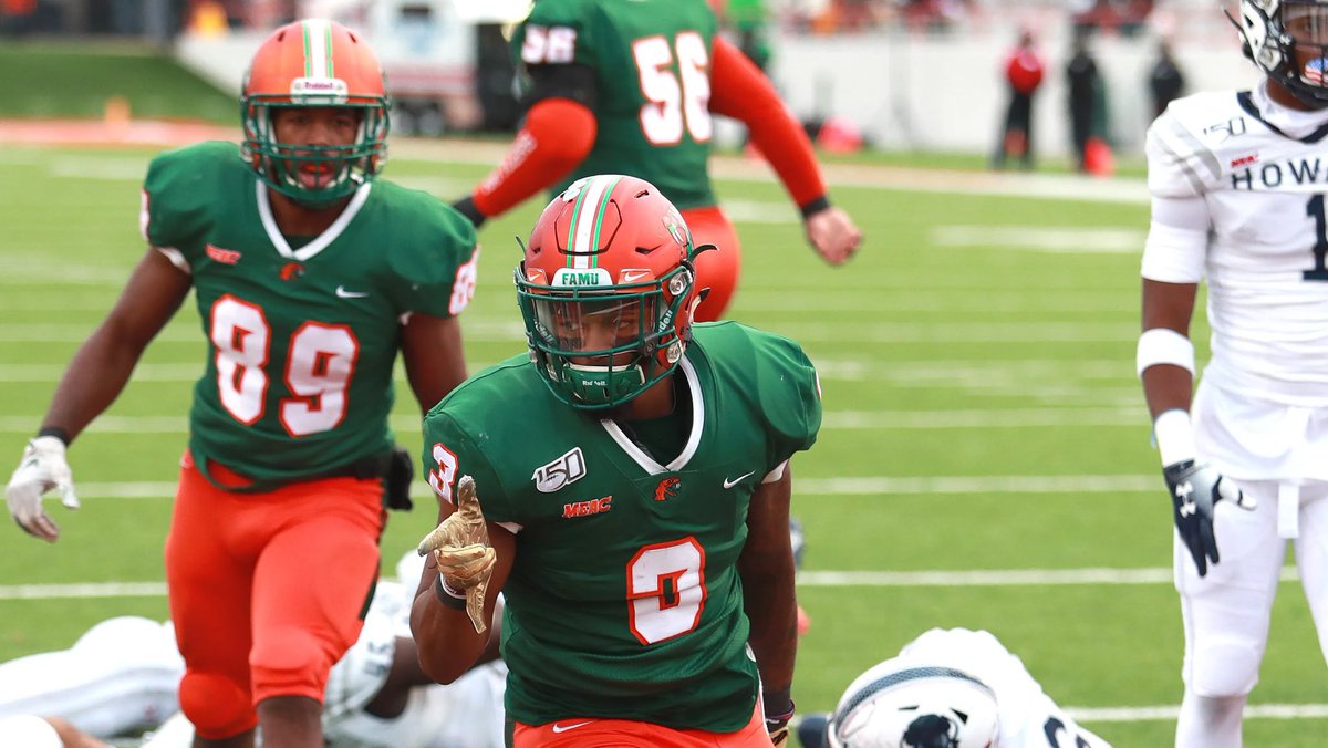 JayAllen_1's tweet photo. Blessed and thankful to receive an offer from Florida A&amp;M University #rattlers @JonSantucci @CoachGroody17 @JohnCarrollHS @247Sports @HCWillieSimmons https://t.co/7PMmSaWhkx