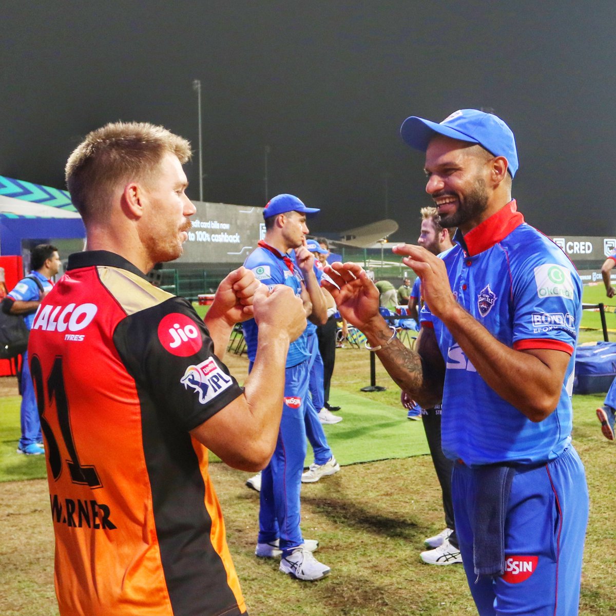 DelhiCapitals's tweet photo. This is a @Sunrisers appreciation tweet 🙌🏻

We're sure your fans and cricket fans in general are proud of the way you guys have played throughout the #Dream11IPL 🧡💙

You guys should be proud too 👏🏻👏🏻

#DCvSRH #YehHaiNayiDilli https://t.co/eCeuib3BV6