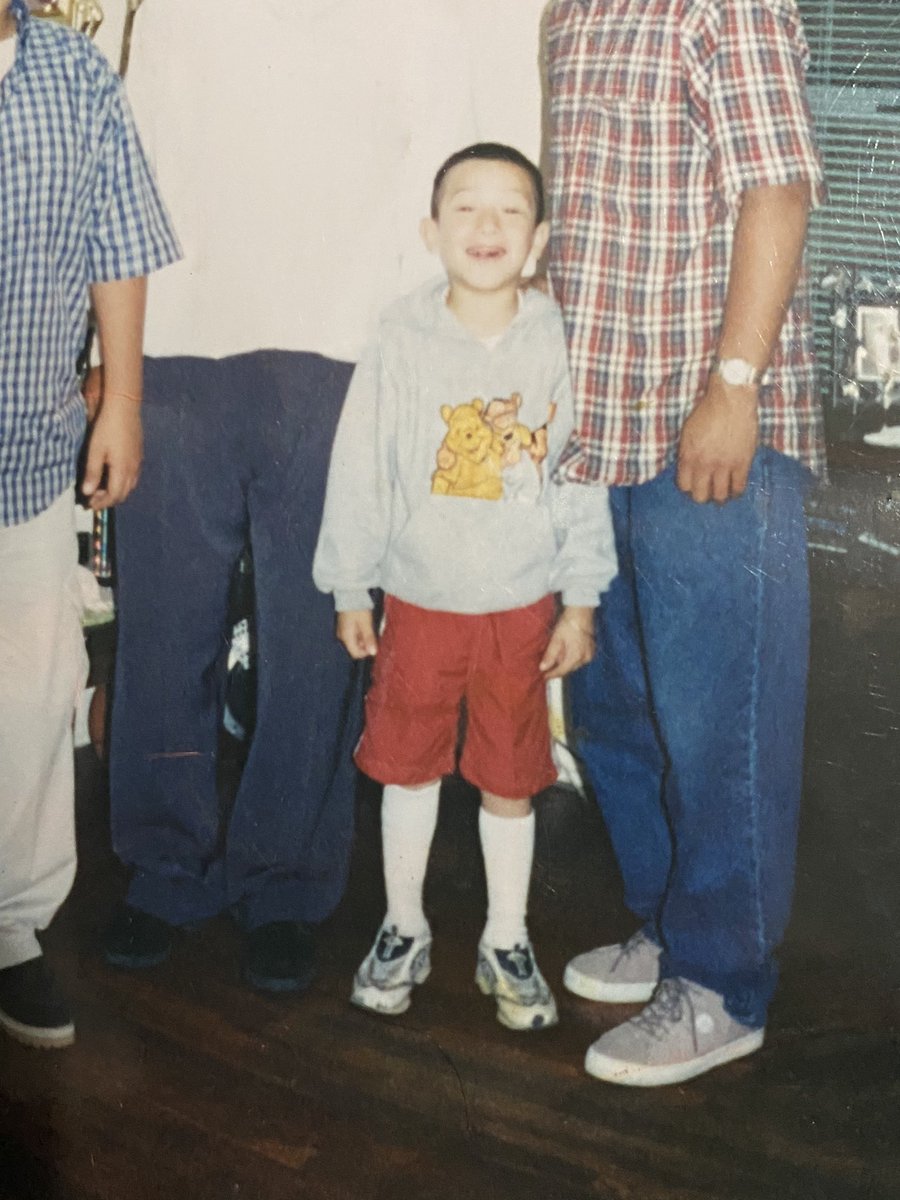 yawxrst's tweet photo. my momma got me fucked up letting me dress like this #silverteeth activities https://t.co/QOCsMhCV8Z
