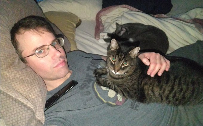 Just laying here with my boys :3 https://t.co/acv4VBNWJv<a href="/tag/newprofilepic"class="tags"><span>#newprofilepic</span></a>