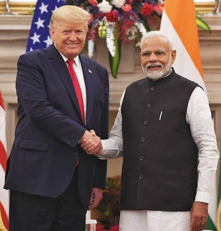 tanvimoody3's tweet photo. SHAME..! SHAME..! 
WAKEUP..! WAKEUP..!
MODIJI.. STOP BEHAVING LIKE TRUMP.. ! MANMOHAN..!
PLEASE.... 🙏 
WHERE ARE YOU MODIJI ????
ENOUGH IS ENOUGH! 
#ReleaseArnabGoswami
#Arnab
@PMOIndia
@AmitShah https://t.co/eidfAyryak
