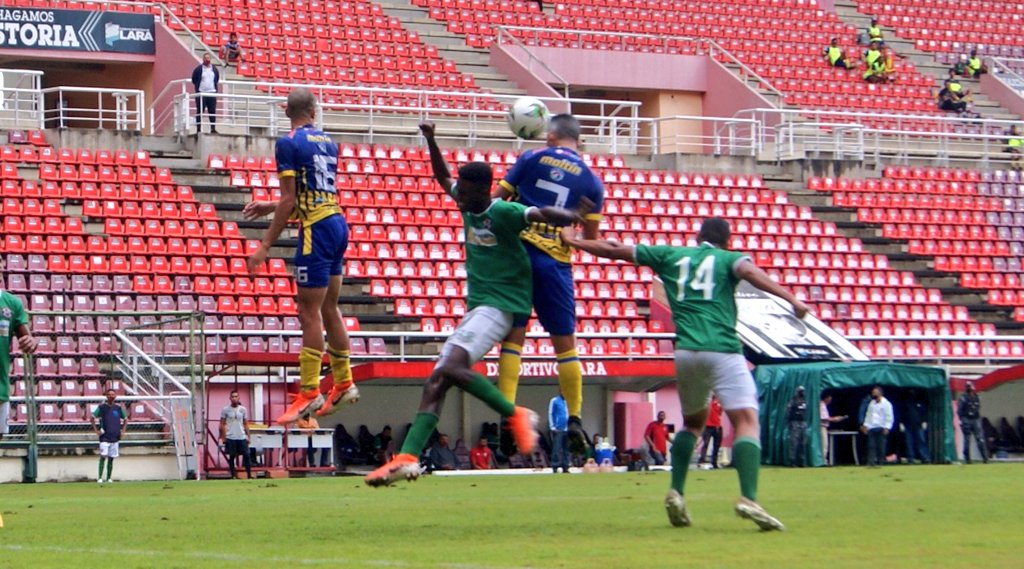 TuAngosturaFC's tweet photo. #AngosturaFC | Disfruta de las mejores imágenes de la igualdad sin goles entre @FundacionAIFI y @TuAngosturaFC por la #AC2FutVe
1era fecha de la 🏆 #KickSoccerCoin 2️⃣0️⃣2️⃣0️⃣ 👇 https://t.co/rZS8rtXDN0