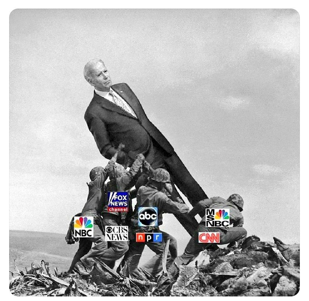 andyeatsreal's tweet photo. The media will do anything to protect and carry #thecorpse to victory. It’s not over!
#Elections2020 https://t.co/Z0TfhQq56f