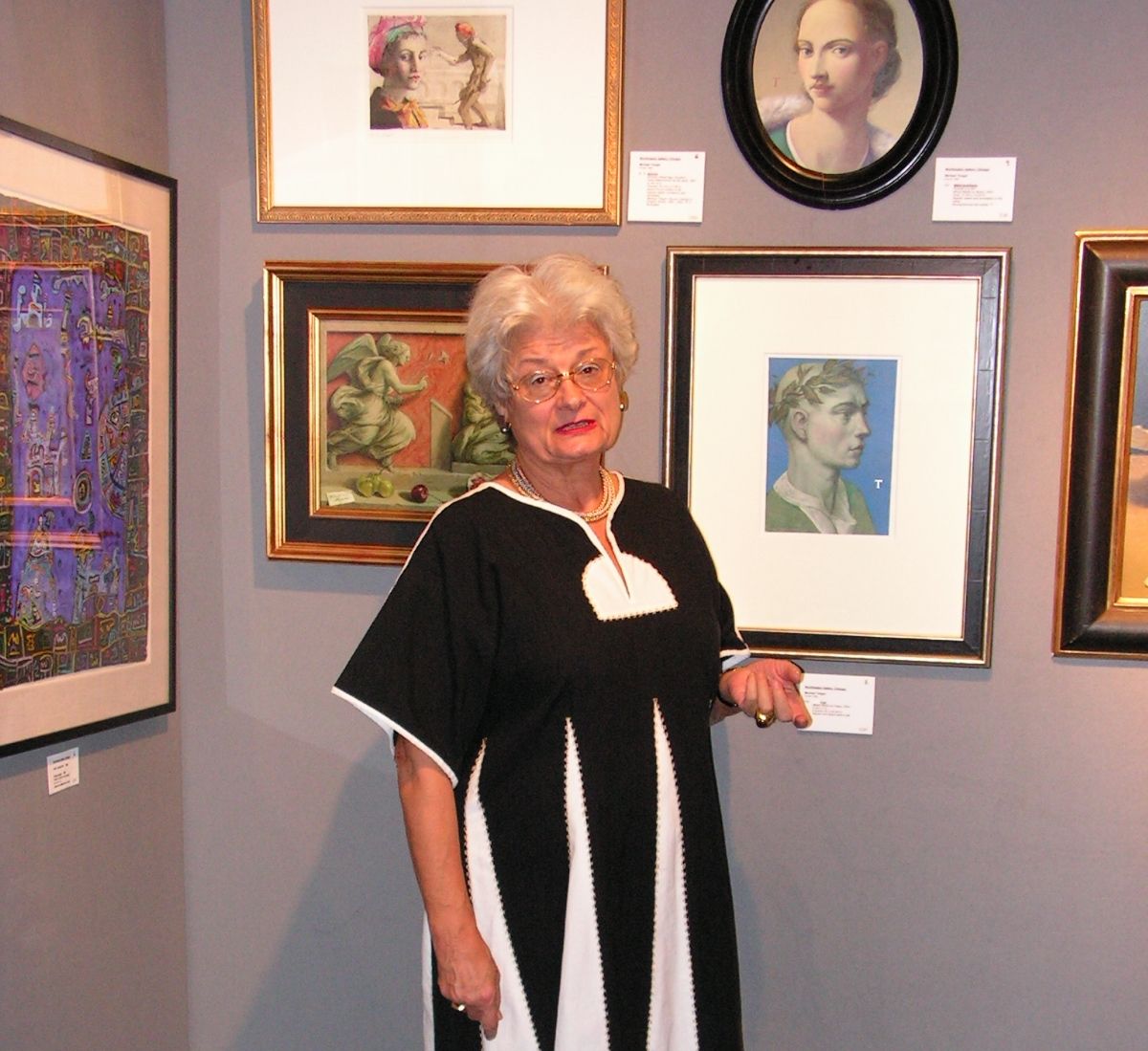 The_ADAA's tweet photo. In our latest #GalleryChat, Eva-Maria Worthington of #WorthingtonGallery discusses the Chicago art scene, #GermanExpressionism, and the qualities that make a good dealer. Find the interview at: https://t.co/0ycpLjmGax

#ADAAGalleries https://t.co/NTC9k686Av