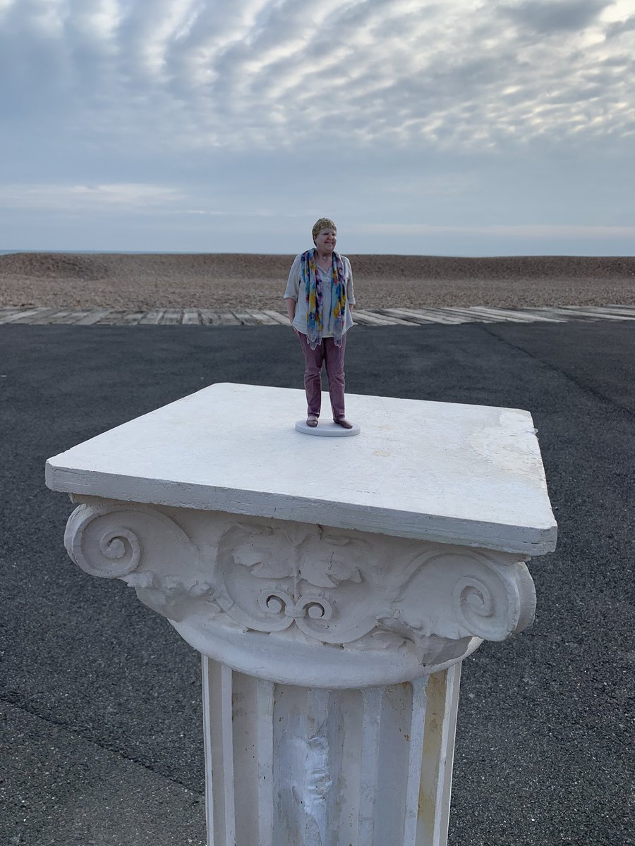 PatFinlow's tweet photo. Birthday stroll... #iamanartwork #FolkestonePlinth https://t.co/YLAMibA0Sj
