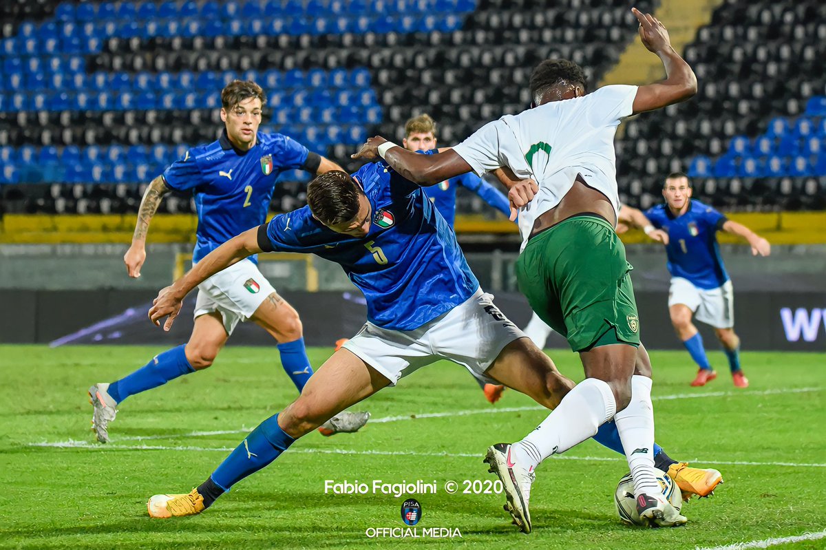 alebongio99's tweet photo. Felicissimo per la convocazione 🇮🇹 
Sono pronto a onorare la maglia azzurra e ad aiutare i miei compagni 👊🏻 #azzurri #u21 #Italia https://t.co/Iwhk5cUUo6