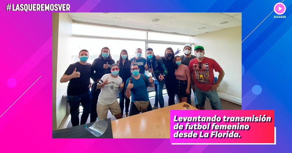 JugadosTV's tweet photo. 💜 Un equipo Multidiciplirario permite llevar a ustedes el FÚTBOL FEMENINO 💜

Directores, Audiovisuales, Productores, Periodistas, Comunicadores, Camarógrafos y Asistentes.
#LasQueremosVer #loscruzados 

Síguenos y apoya la difusión de la Liga Femenina 🎙⚽️💪🏻💜💜 https://t.co/iWo1ZywId8