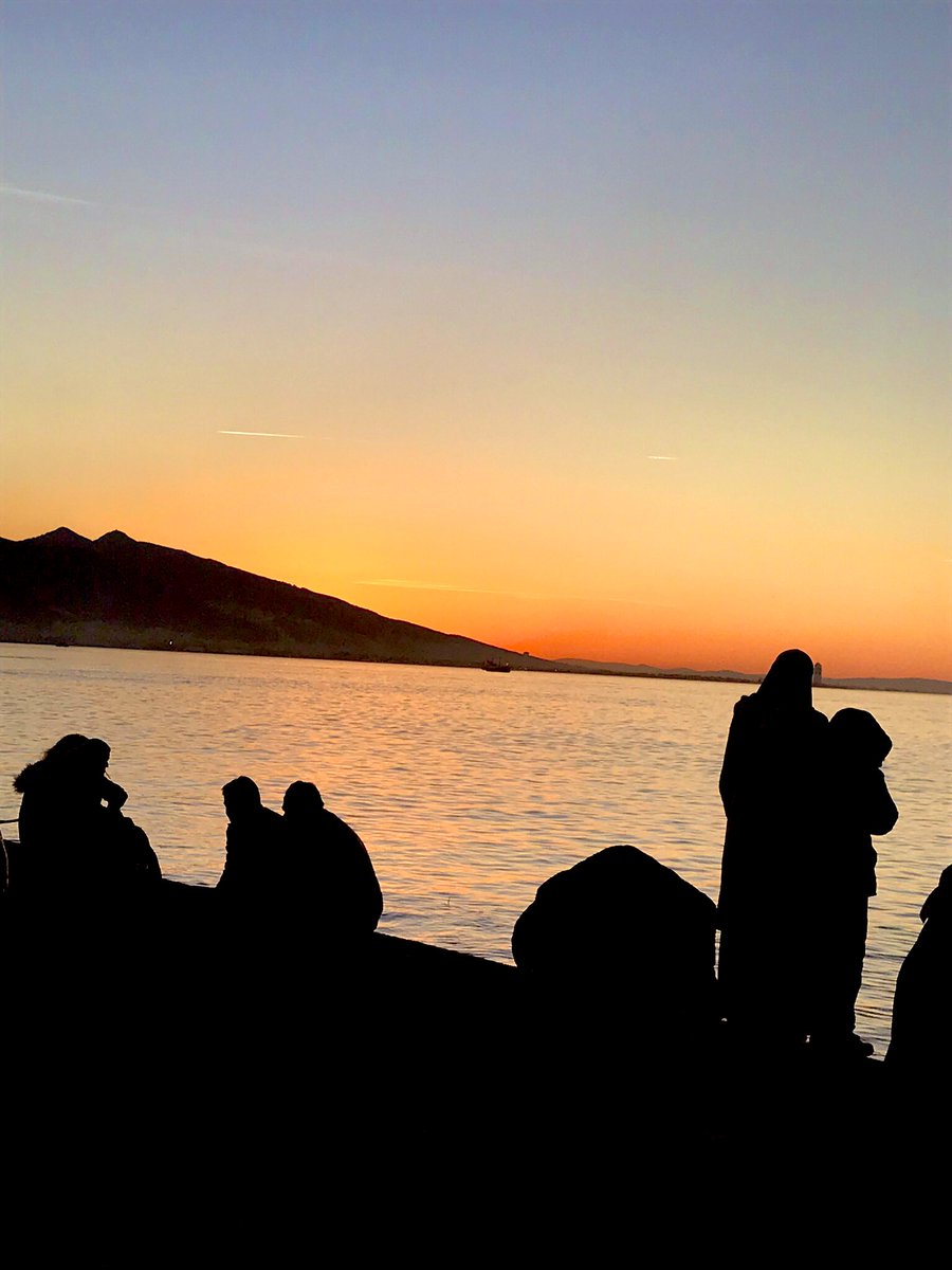 dchloes's tweet photo. 📷

#photograpy #sunset #izmir https://t.co/nqHwQqjbmX