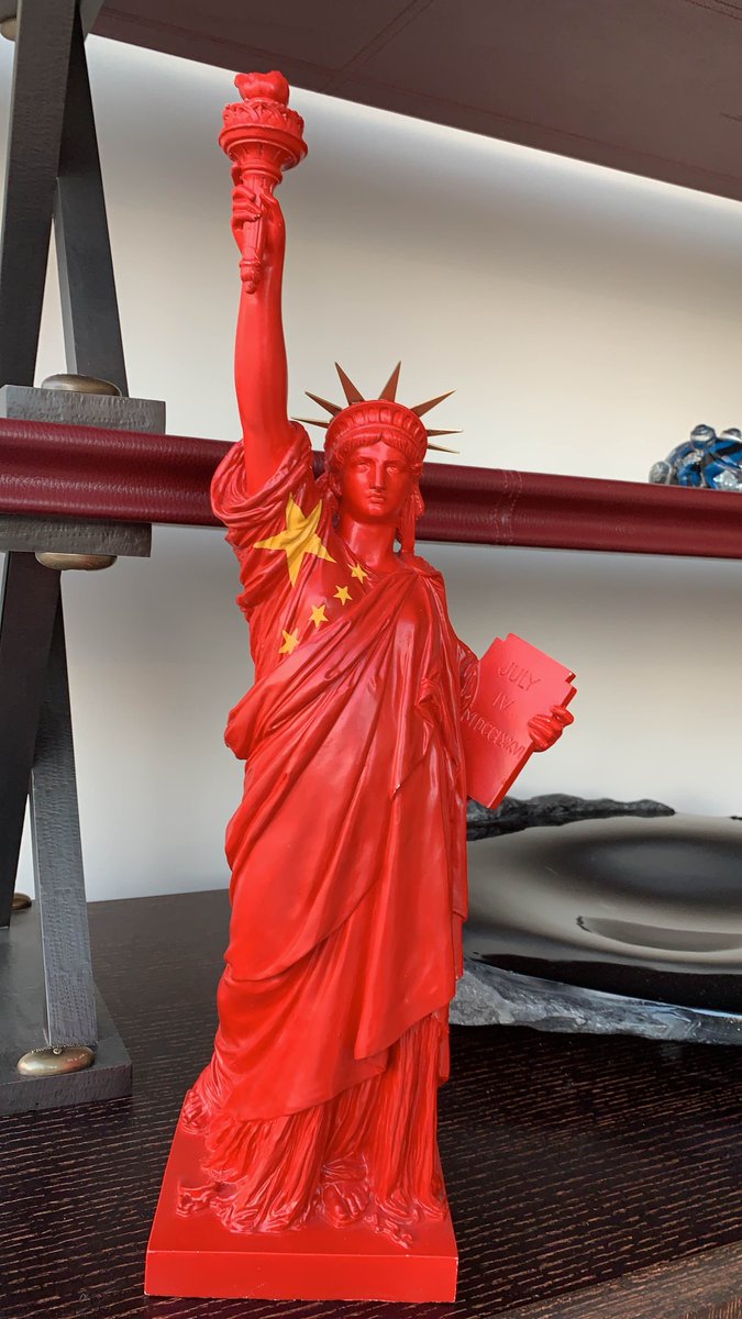 1808_W73's tweet photo. 这个时候，再展示一下文贵多年前设计的两个作品，是不是非常“应景”？…… https://t.co/GE6c1UJcpV