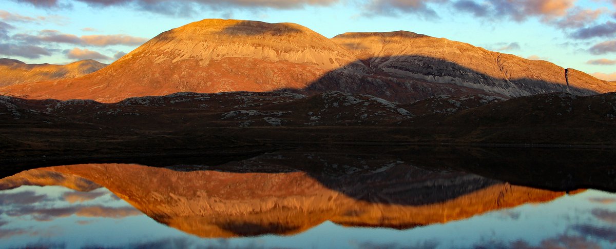 FSB_Highlands's tweet photo. North West #Sutherland looked fantastic yesterday once the mist cleared. #Foinaven & #Arkle from #LochStack mid am and again late pm, and #MeallGarbh late pm. Breathtaking! @NorthCoast500 @VisitScotland @north_highlands @ventureNorth https://t.co/2q6Qw4TebZ