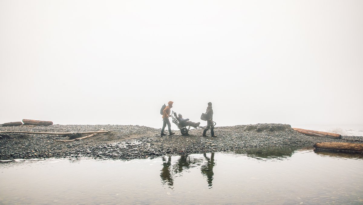 As our Fjällräven Guide from Victoria, BC, Sarah Glenn provides supportive resources to get all people to experience the wild. ⁠Learn more about Sarah: l8r.it/WBab