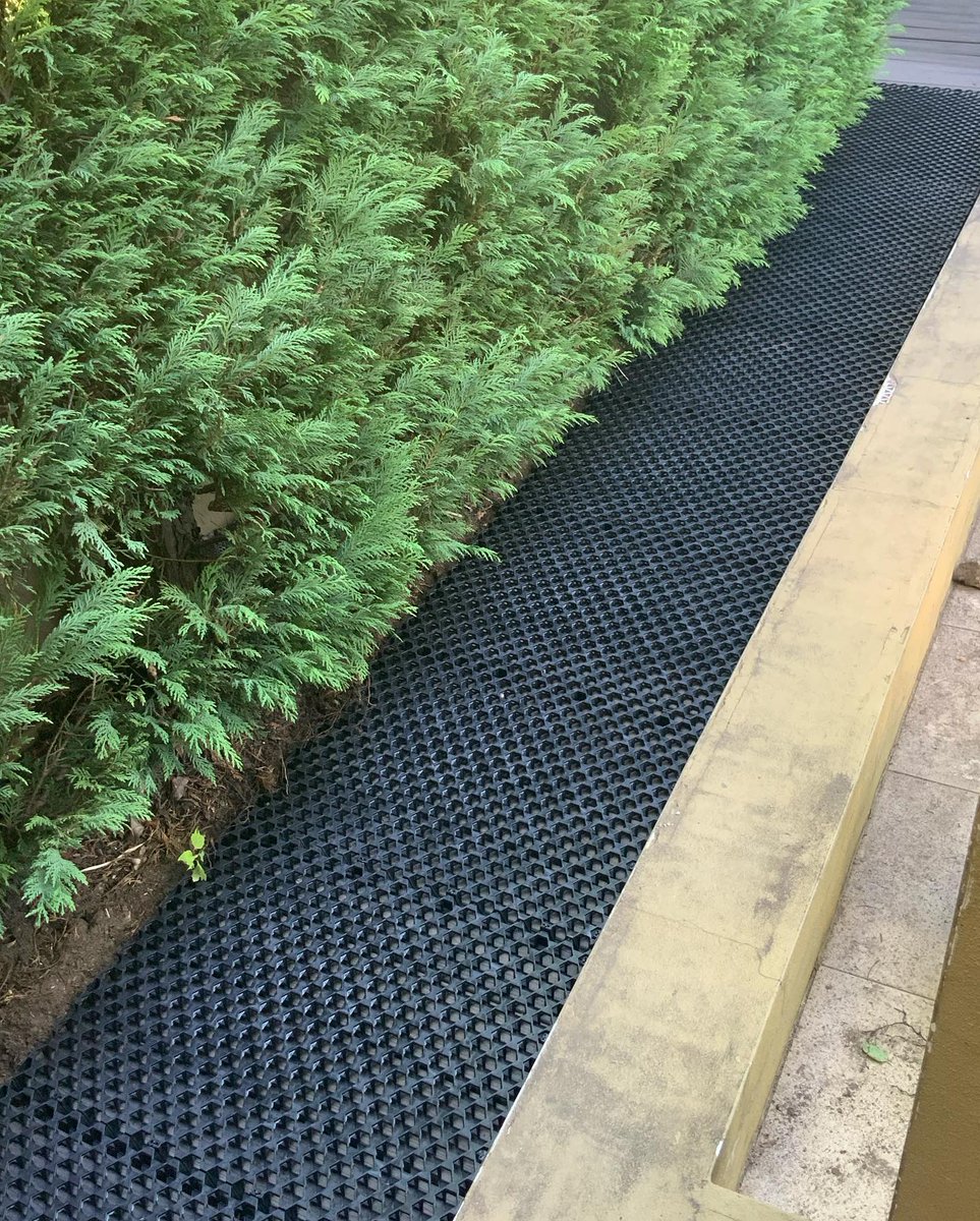 NexGENDeckingAU's tweet photo. Decking over Pavers 
.
TCFB Services completed this DeckCell and NexGEN  install in Neutral Bay, NSW.
#nexgendecking #compositedecking #fiberondecking #decksubframe #deckcell #greydecking #deckingaustralia https://t.co/ynTOQxrwKd