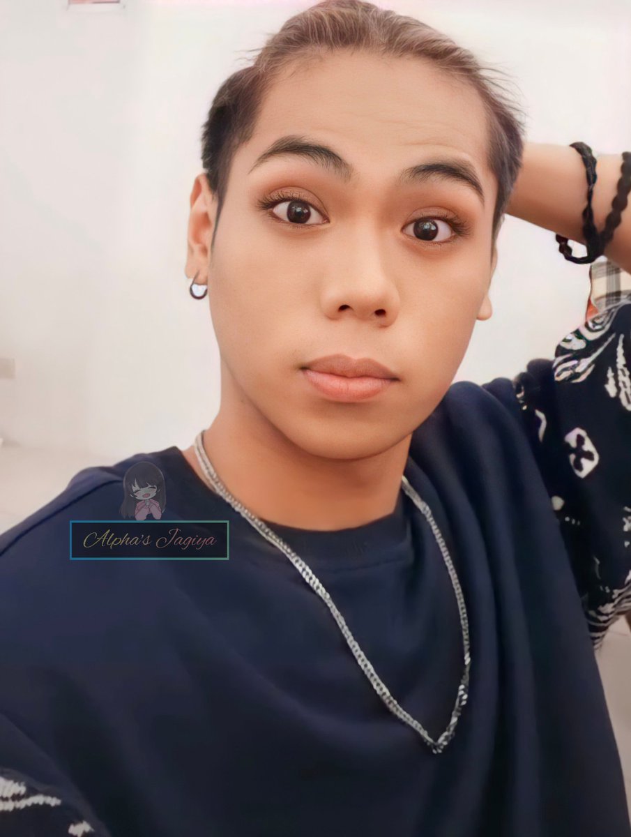 EngineerNiAlpha's tweet photo. Our beautiful sunshine. 🌞

@1stoneOfficial
#StreamOneDream https://t.co/CwExotMBHw