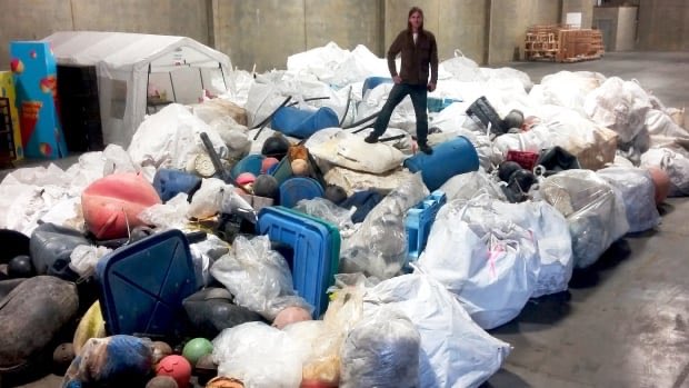 SurfriderVan's tweet photo. Marine #Plastics #OceanPlastics  #recycling in #BC #SunshineCoast The  #OceanPlasticDepot where people can drop off waste found in the water and shoreline that would otherwise end up in the local #landfill https://t.co/ATOEgo8Cuq https://t.co/xXbJIff1V6