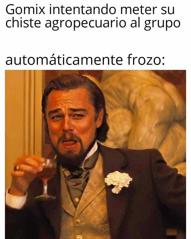 MecoEXP's tweet photo. Cuando #Gomix anda en modo agropecuario hablando de ombligos todo mientras #Frozo lo juzga. 

Para mas consejos de agropecuaridad buscanos en #Twitch como MecoExperimental. https://t.co/eTCYTGMiG0 https://t.co/cYSb8h5Kvb