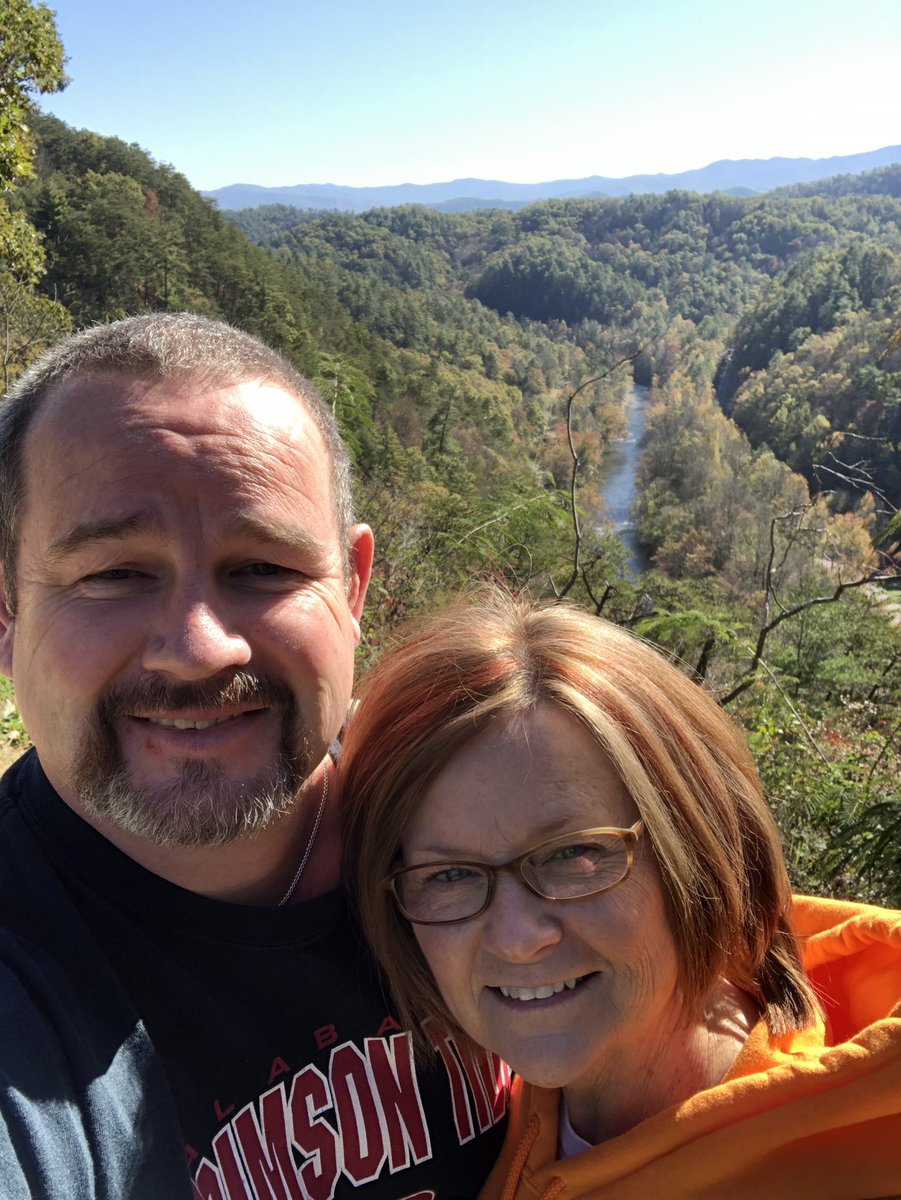 KenNewton68's tweet photo. Anniversary trip with the love of my life. Smoky Mountains and the Biltmore Estate. It passed by way too fast!! https://t.co/NywjPbaS2y