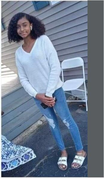 MassStatePolice's tweet photo. Pittsfield Police seeking assistance locating missing 13 y/o Roos Bajanth. Left her home on Columbus Ave last night and has not been seen. Roos is 5'5" tall weighs 90 pounds. She may be wearing a brown coat, red shirt and pajamas. Contact the Pittsfield PD at 413-448-9700 ext 0 https://t.co/qkAyymIwwL