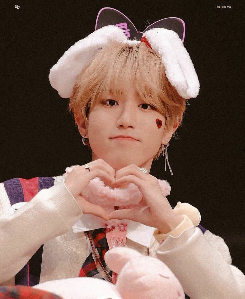 heba13613's tweet photo. #HanGotIt  #Hanbestrapper
#Hanbestvoice
#Hanadorable
#Hangotit 🤍🤍❤️❤️❤️❣️🔥🔥🔥 https://t.co/MAzunMKzLC