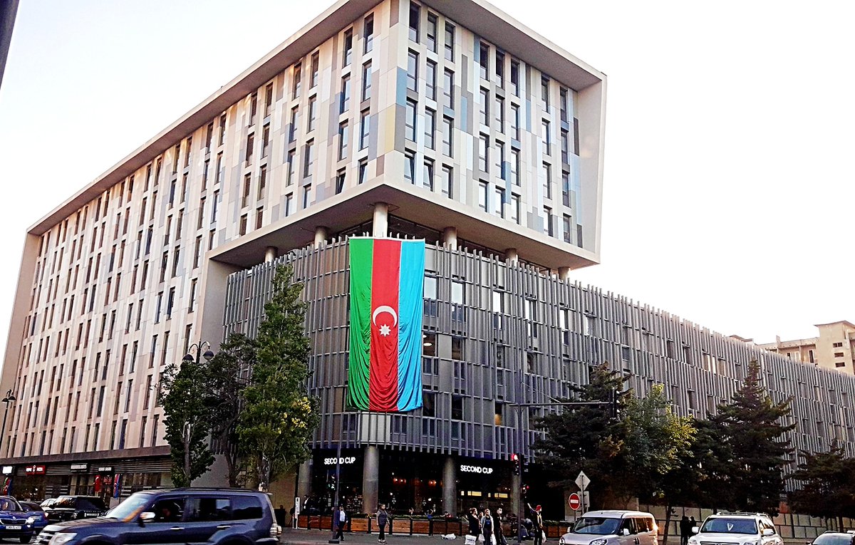 aghazadehh_'s tweet photo. Yetər ki, sən dalğalan🇦🇿

#9noyabr
#102il https://t.co/S1485rBIaL