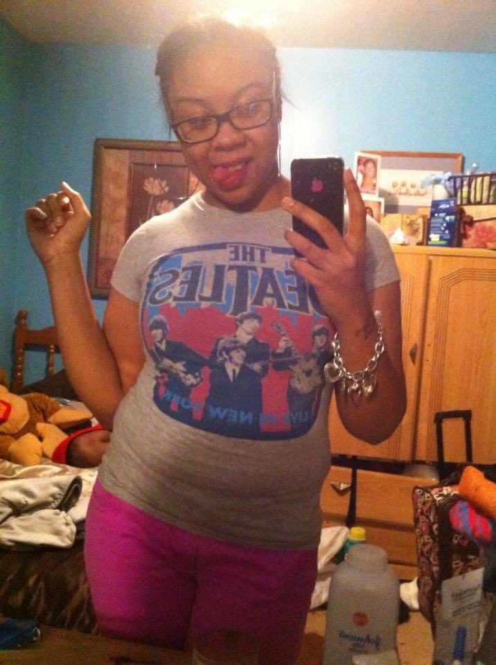 KashDiane's tweet photo. #SmallCash πππ₯° I use to hate my little pudge & love handles idk why π€£ https://t.co/fl1g2rwHo1